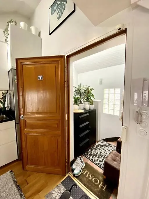 Le Marais Apartment Skylight Loft Escape Paris France